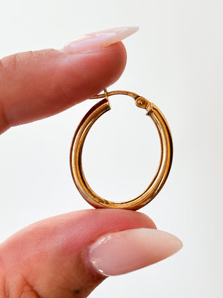 Oval Hoop Earrings | 9ct Gold | 1.66g