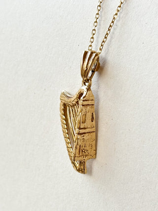 Harp Pendant with Decorative Bail | 9ct Gold | 1.80g | 18/20Inch Chain, 0.80g
