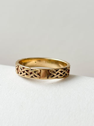 Celtic Band Ring | 9ct Gold | Size S | 2.72g