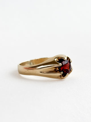 Garnet Solitaire Ring | 9ct Gold | Size R | 3.53g