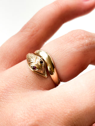 Ruby Snake Ring | 9ct Gold | Size M | 3.75g