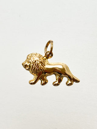 Lion Pendant | 9ct Gold | 18-Inch Diamond Anchor Chain | 0.75g