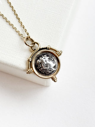 Silver & 9ct Gold Coin Pendant | 18inch Fine Cable Link Chain | 2.22g