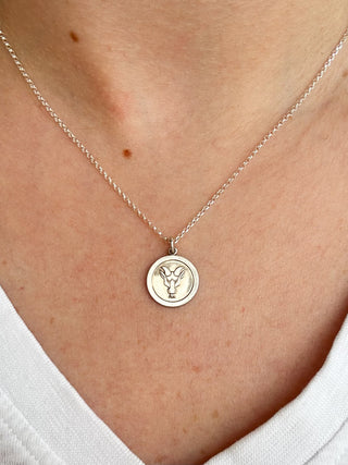 Capricorn Zodiac Pendant | Silver | 18-Inch Fine Cable Link Chain | 1.74g