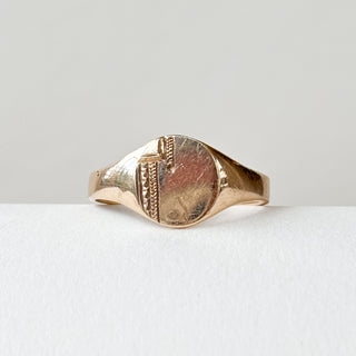 Oval Signet Ring (Art Deco) | 9ct Gold | Size N | 2.38g