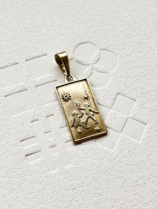 Gemini Rectangle Pendant | 8ct Gold | 2.04g