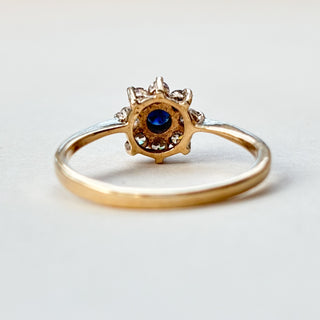 Flower Sapphire & CZ | 9ct Gold | Size P | 2.02g