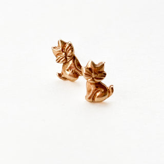 Cat Stud Earrings | 14ct Gold | 0.97g