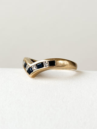 Diamond & Sapphire Chevron Ring | 9ct Gold | Size H½ | 1.76g