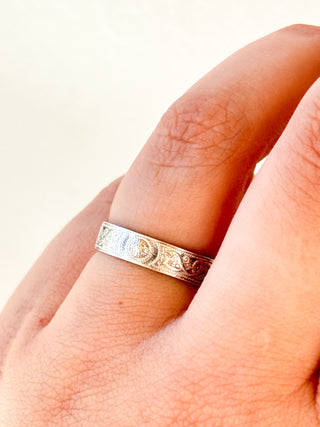 Ardagh Chalice Band | Sterling Silver | 2.58g | Size N