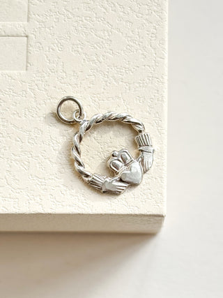 Claddagh Rope Charm | Silver | 18-Inch Fine Chain | 3.32g