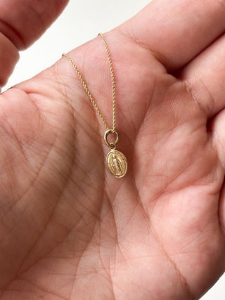 Tiny Miraculous Medal Pendant | 9ct Gold | 0.35g