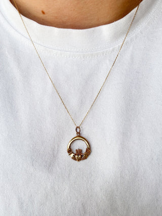 Claddagh Pendant | 9ct Gold | 1.28g | 24mm x 18mm