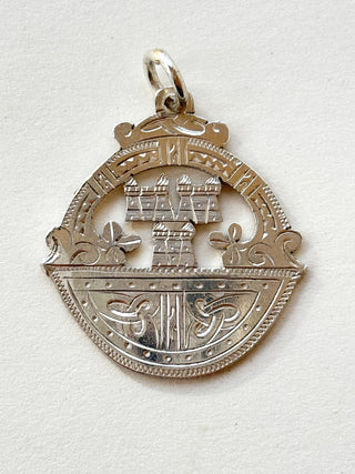Dublin Castle Engraved Pendant | Sterling Silver | 7.46g | 18/20Inch Chain, 1.50g