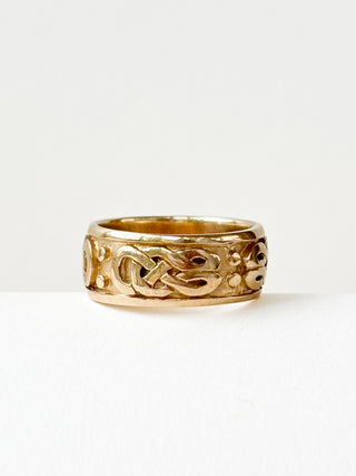 Celtic Knot Band | 9ct Gold | Size K | 5.33g