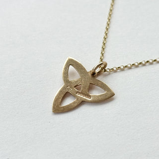 Trinity Knot Pendant| 9ct Gold | 18 Inch Fine Cable link Chain | 2g