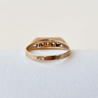 Razor Signet CZ | 9ct Gold | Size Q | 2.77g