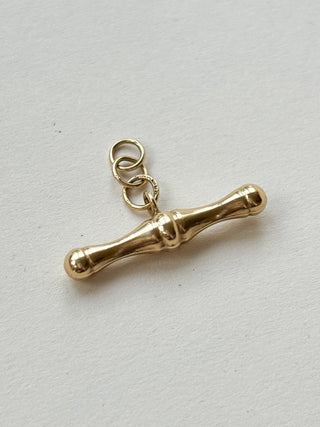 Puffy T-Bar Pendant | 9ct Gold | 25mm | 1.04g by itself