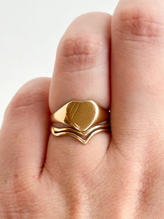 Heart Signet | 9ct | M | 1.36g
