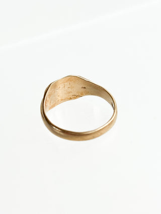 Signet Ring with Engraved Lines | 9ct Gold | Size L½ | 2.02g