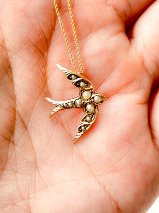 Swallow Pendant | 9ct Rose Gold | 18-Inch Diamond Anchor Chain | 0.97g pendant only