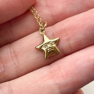 Star Face Pendant | 9ct Gold | 1.2cm | 0.38g (1.49g with Chain)