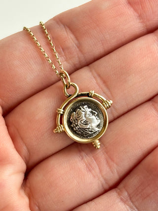 Silver & 9ct Gold Coin Pendant | 18inch Fine Cable Link Chain | 2.22g