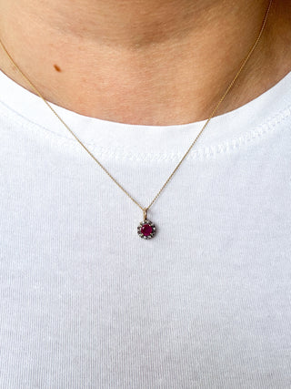 Ruby & Diamond Pendant | 9ct Gold | 18-Inch Diamond Anchor Chain | 0.63g