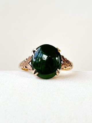 Oval Nephrite Jade Ring | 9ct Gold | 3.01g | Size M
