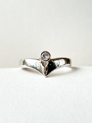 CZ Bezel & Chevron Ring | 925 Silver | Size Q | 2.42g