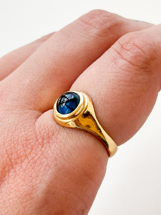 Blue-Green Bi-Colour Tourmaline Cabochon Solitaire Ring | 18ct Gold | Size Q | 5.85g