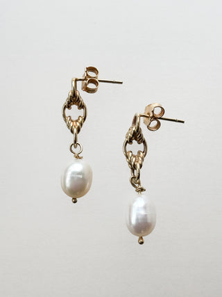 Twisted Link Pearl Drop Earrings | 9ct Gold | 3.65g | 3cm