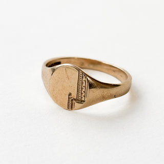 Oval Signet Ring (Art Deco) | 9ct Gold | Size N | 2.38g