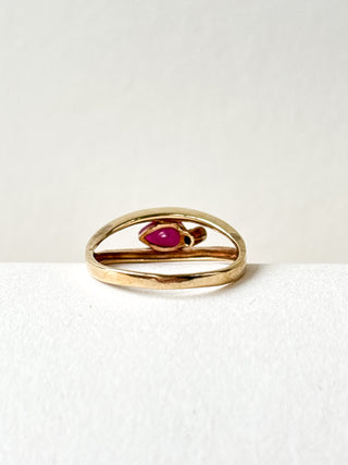 Teardrop Ruby & Diamond Set Band Ring | 9ct Gold | Size M½ | 2.29g
