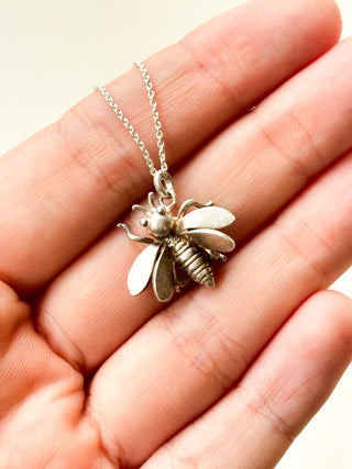 Large Bee Charm | Sterling Silver | 2.43g | 20mm x 20mm