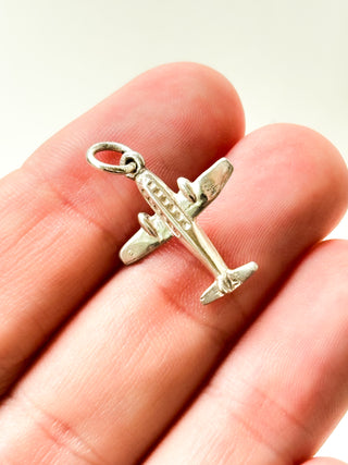 Silver Plane Pendant | 925 Silver | 24mm × 16mm | 1.35g