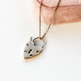 Long Heart Lock (2cm × 3cm, 2.49g) | 9ct Gold | 18" Fine Cable Link Chain