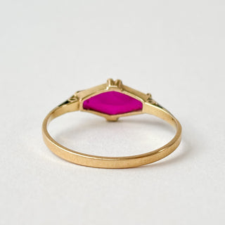 Triangle Ruby Ring | 9ct Gold | Synthetic Ruby | 1.7g | Size R