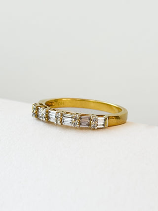 Round & Baguette Diamond Eternity Ring | 18ct Gold | Size P | 3.06g