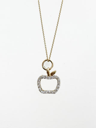 Apple charm | 9ct | 0.46g | 18in fine cable link chain