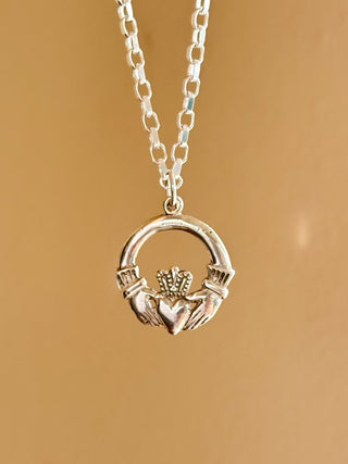Large Claddagh Charm | Silver | 18-Inch Heavy Cable Link Chain | 2.52g