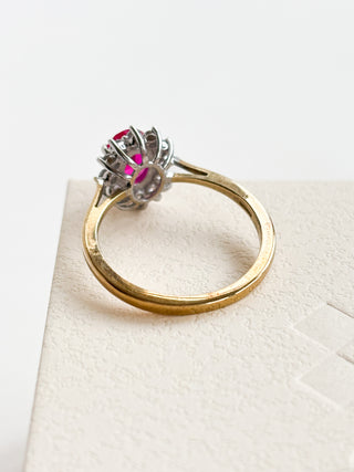 Pink Glass Solitaire Ring | 9ct Gold | Size O | 2.81g