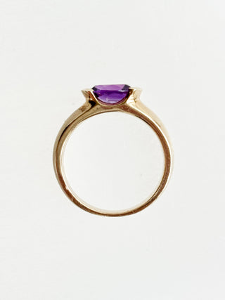 East-West Amethyst Ring | 9ct Gold | Size M | 4.80g