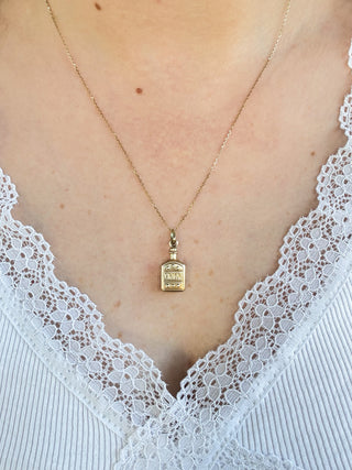 Whiskey Pendant | 14ct Gold | 20mm × 8mm | 1.41g