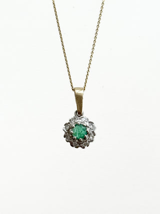 Emerald & Diamond Cluster Pendant | 9ct Gold | 18-Inch Fine Cable Link Chain | 0.94g
