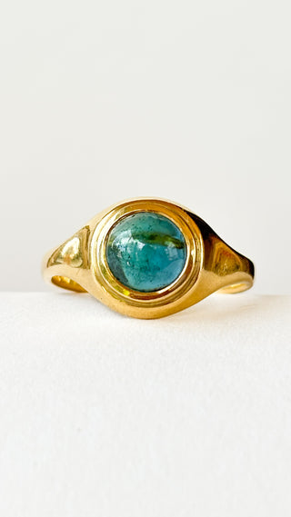 Blue-Green Bi-Colour Tourmaline Cabochon Solitaire Ring | 18ct Gold | Size Q | 5.85g