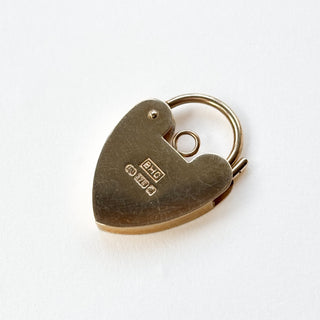 Large engraved Large Lock (2 × 3cm, 3.25g) | 9ct Gold | 18" Fine Cable Link Chain