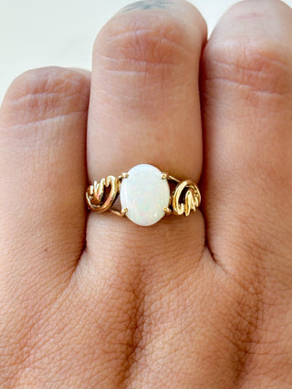 Opal Ring with Decorative Shoulders | 9ct Gold | Size O | 2.60g