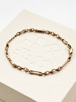 Fancy Link Bracelet | 9ct Gold | 6.9-Inch | 3.11g