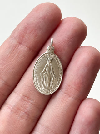 Miraculous Medal Pendant | 925 Silver | 1.90g